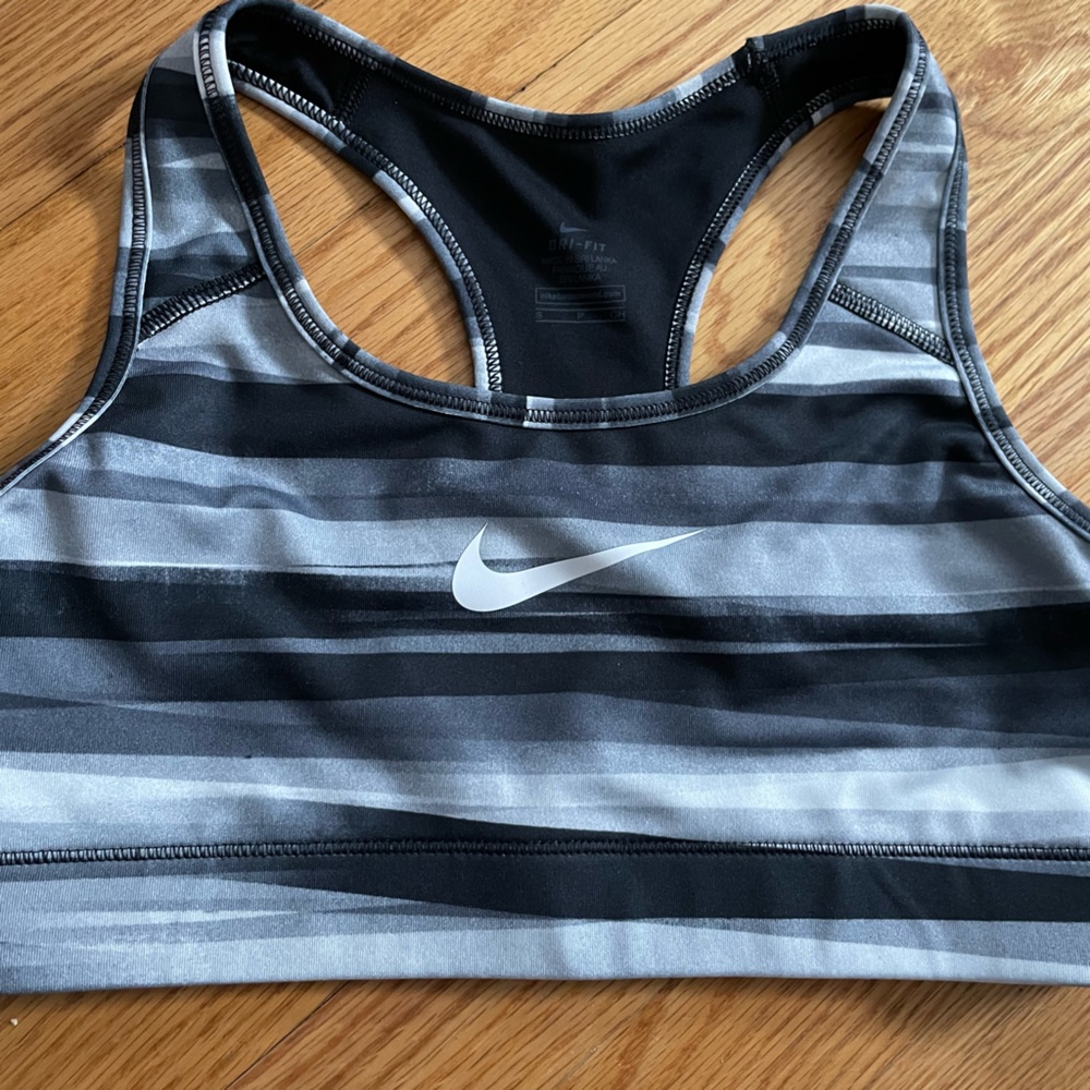 Nike Dri Fit Sports Bra S